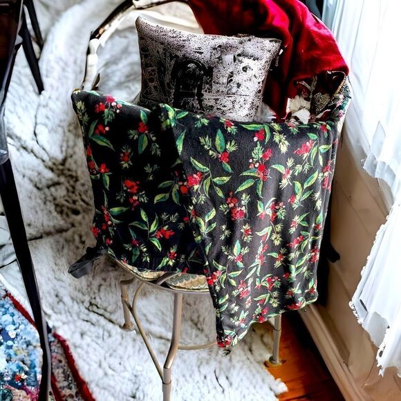 Stars Above l Plush Cherry PJ Bottoms l Elastic Drawstring Waistband l M l EUC - Picture 7 of 7